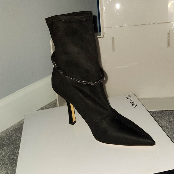 NWT Nine West Ferba2 booties - Picture 1 of 6